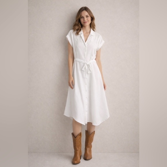 Como Blu White Embroidered Shirt Summer Dress Tie Waist Button Front NWT Large - Picture 7 of 7